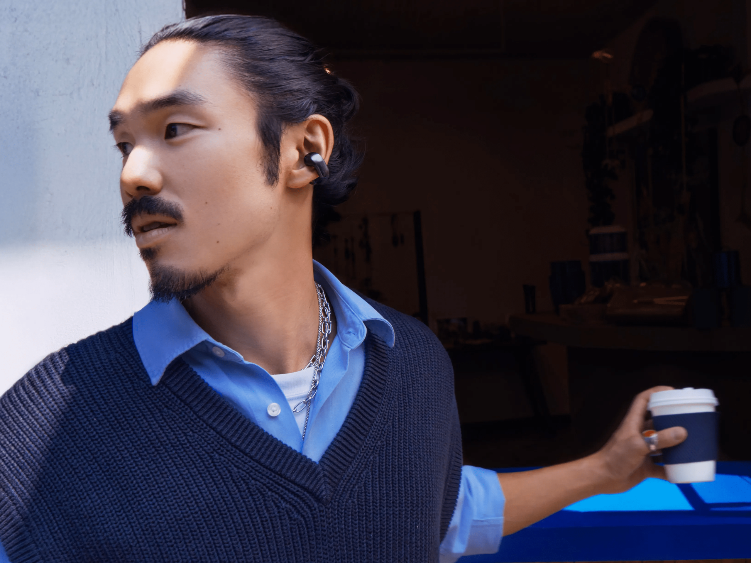 Bose Ultra Open Earbuds - Refurbished - Image 6