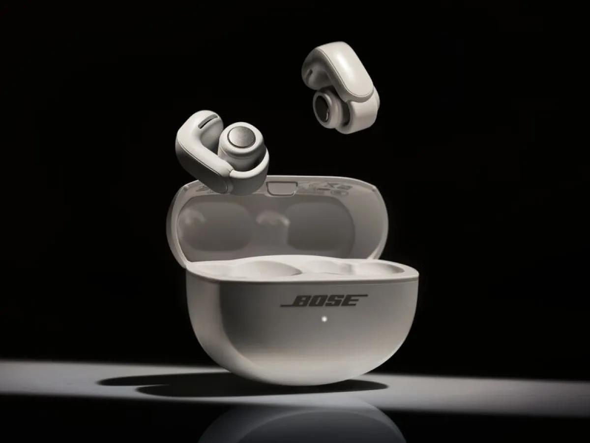 Bose Ultra Open Earbuds - Refurbished - Image 8