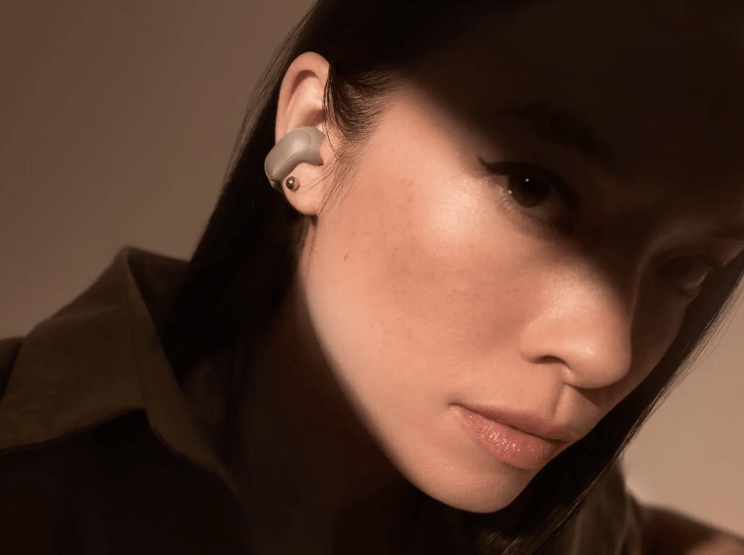 Bose Ultra Open Earbuds - Refurbished - Image 7
